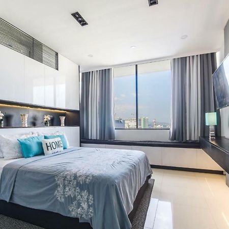 Free Netflix Condo Near It Park With 32-Inch Samsung Hdtv Cebu Stadt Exterior foto